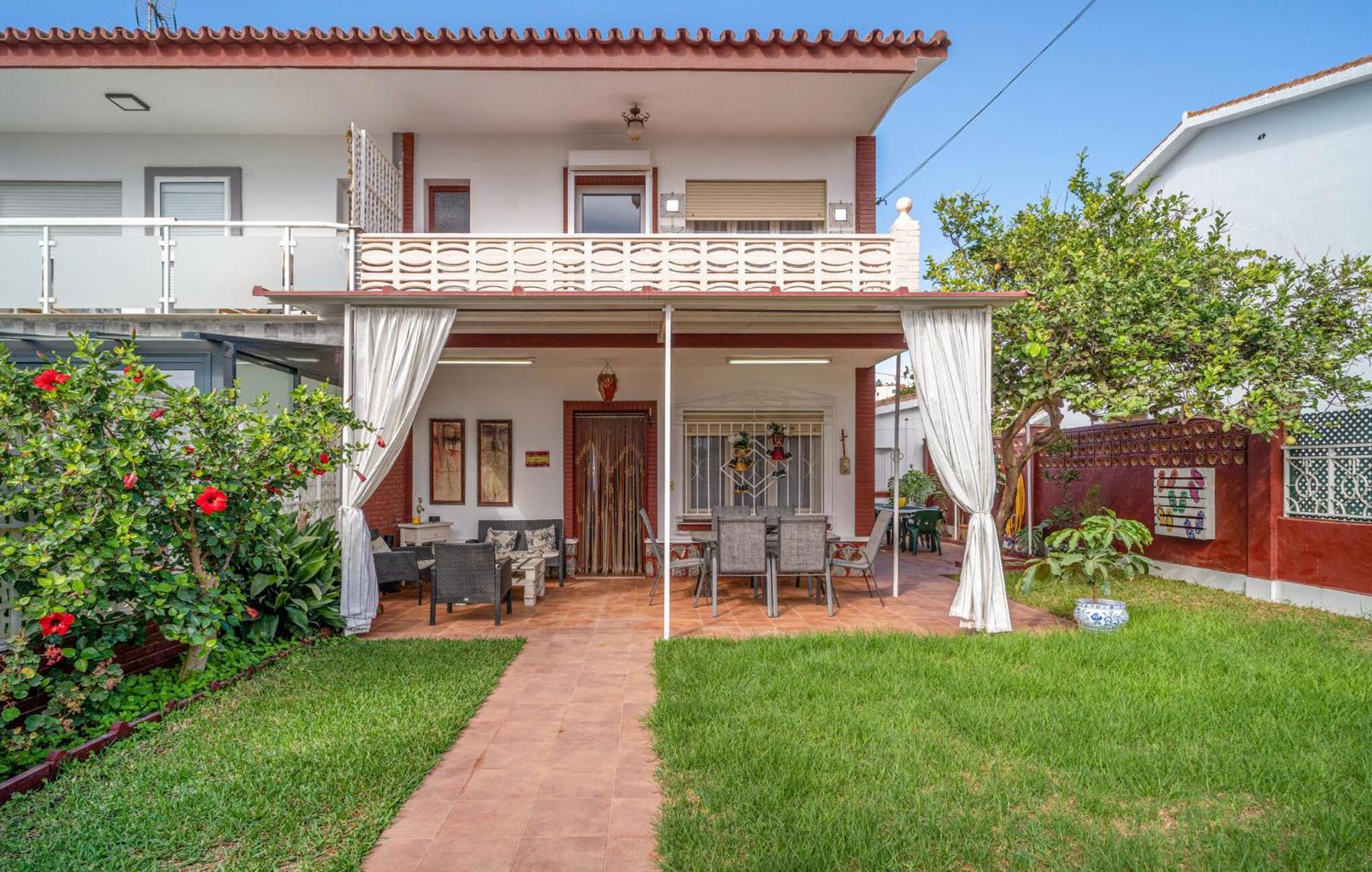 Amazing Home In Torre De Benagalbon With Wifi 외부 사진
